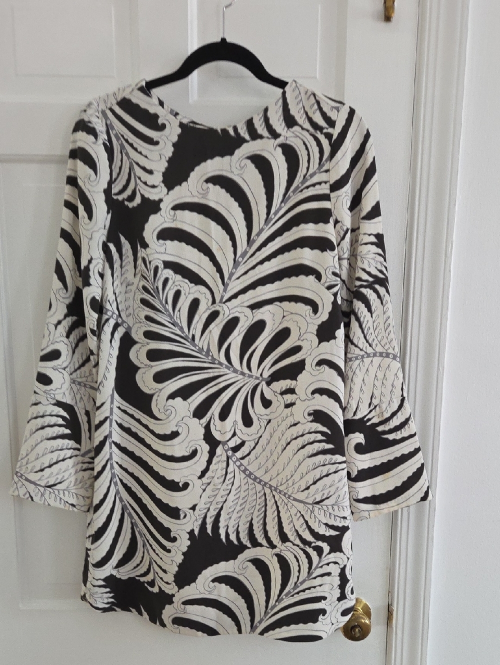H&M Black and White Printed Dress